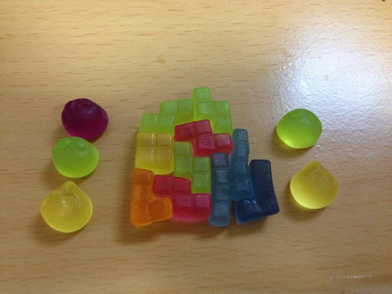 Illustration for article titled Tetris Reborn as a Chewy Japanese Gummy Snack